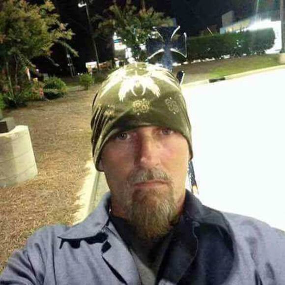 Meet your Posher, Chris - Picture 1 of 1